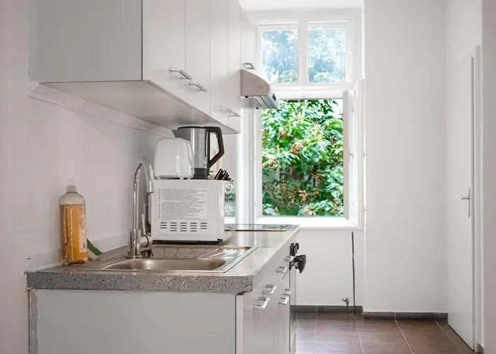 3br Belvedere Family & Long
